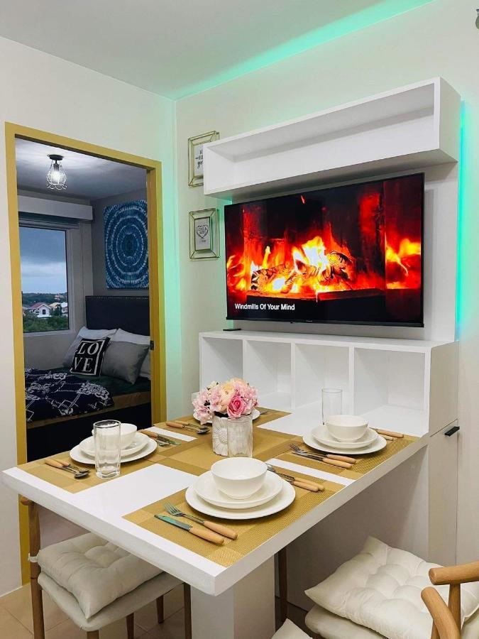 Lovely 2 Bedroom Condo Unit Iloilo Extérieur photo